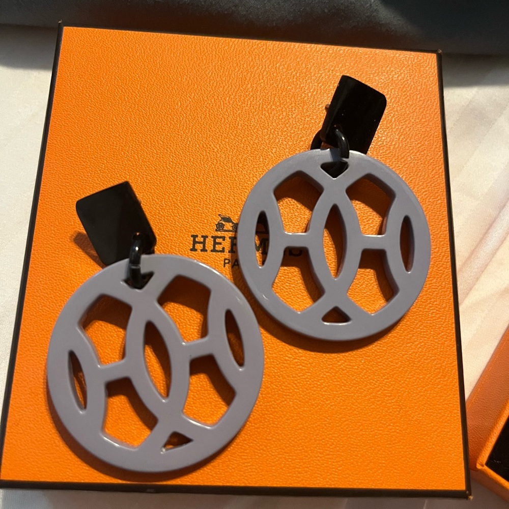 Hermes earrings—purple/gray and black acrylic